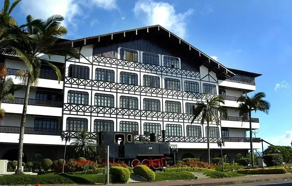 Loft com vista para Vila Germânica 705 Blumenau 0*,  Brasil